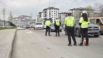 Ordu’da polis ekipleri tarafından trafik kazalarını azaltmaya yönelik yapılan denetimlerde,