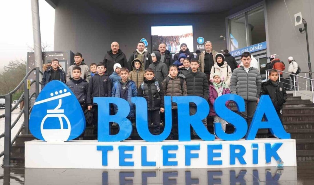 Osmangazi Belediyesi, hayatında hiç Uludağ’a çıkmamış çocukları mahallelerinden alarak beyaz