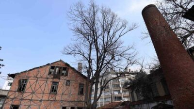 Osmangazi Belediye Başkanı Erkan Aydın, Bursa’nın endüstriyel ve arkeolojik mirasını