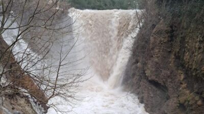 Osmaniye’nin Düziçi ilçesi ve çevresinde üç gündür aralıklarla devam eden
