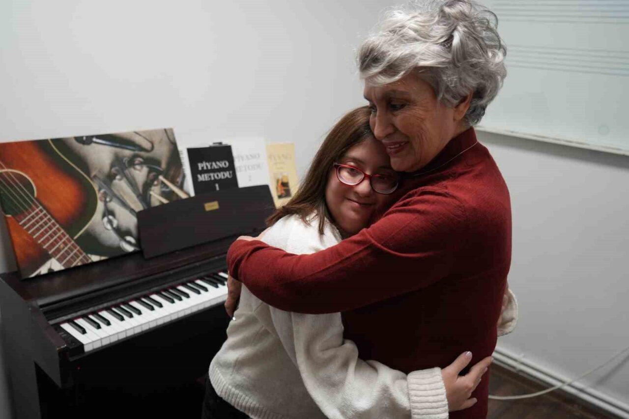 Osmaniye’de Aralık ayında meydana gelen otobüs kazasında ağır yaralanan Ayşegül