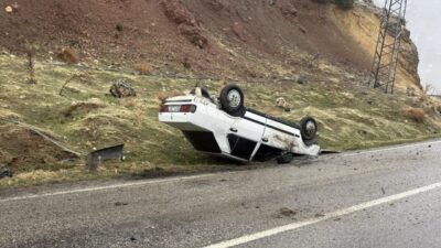 Adıyaman’da otomobilin takla atması sonucu 2 kişi yaralandı. Edinilen bilgilere