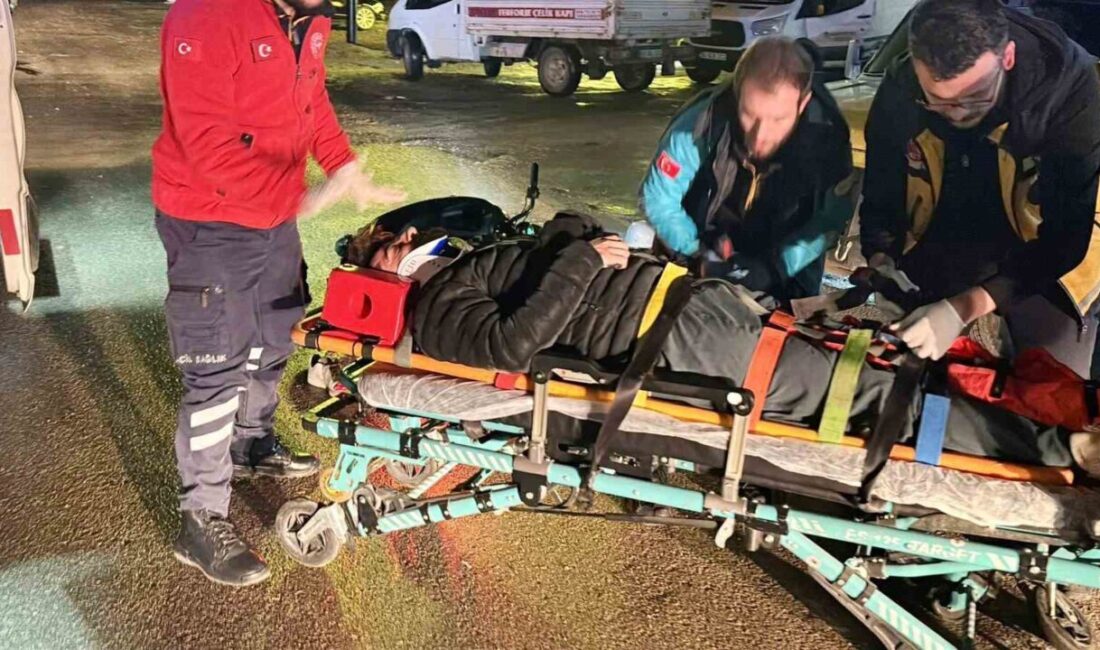 Aksaray’da otomobilin çarpması sonucu yola devrilen motosikletin sürücüsü yaralanırken, kazaya