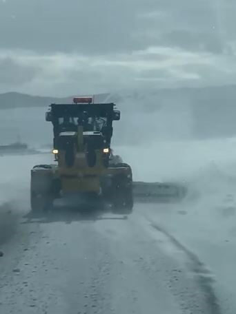 Ardahan’da etkili olan tipi, kırsal kesimde ulaşımı olumsuz etkilerken çok