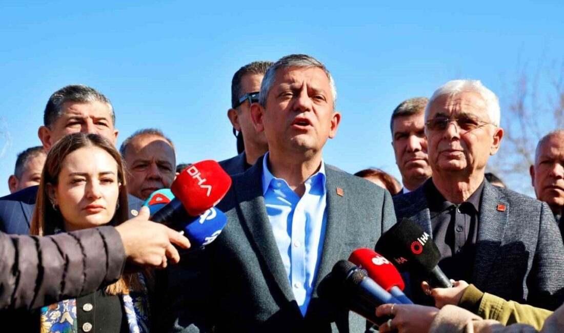 CHP Genel Başkanı Özgür Özel, Antalya Büyükşehir Belediyesine yönelik “rüşvet”