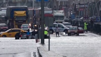 Uşak’ta uzun yıllardır özellikle ana arterlerde her yoğun yağış sonrası