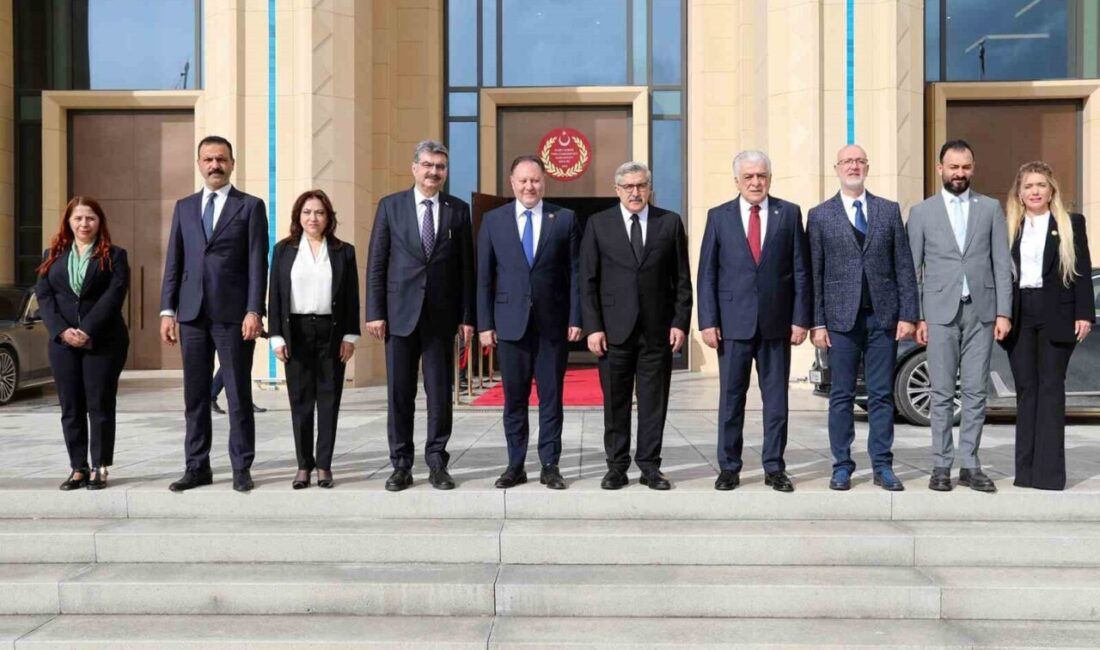 KKTC Cumhuriyet Meclisi Başkanı Ziya Öztürkler, başkent Lefkoşa’da AK Parti