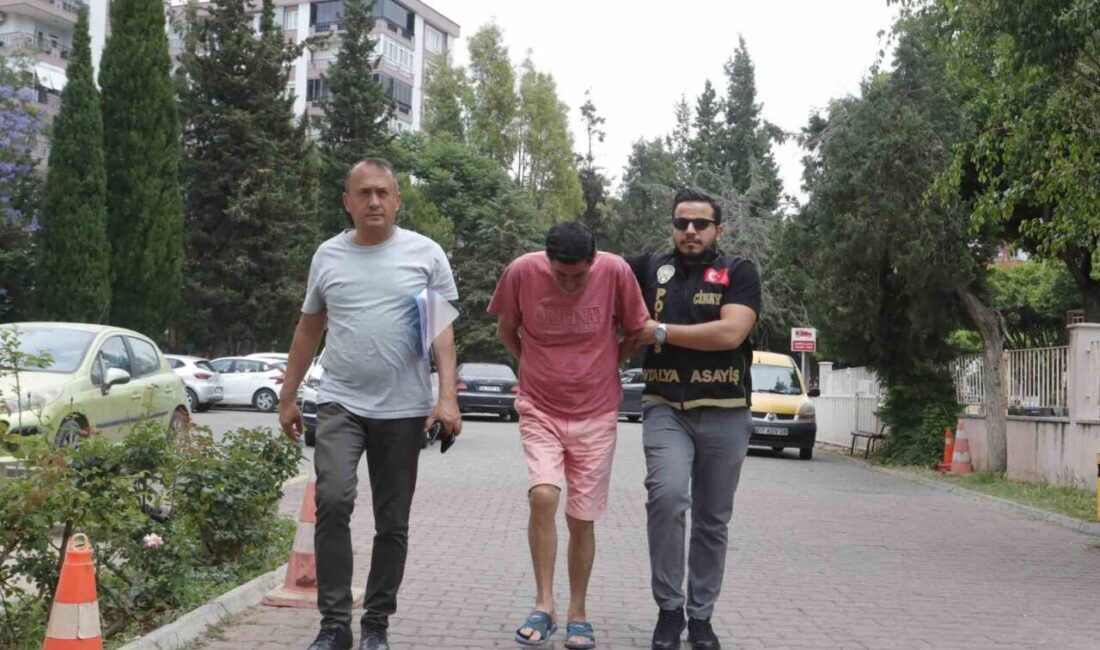 Antalya’da 25 yaşındaki oğlunu parkta 37 bıçak darbesiyle öldüren babanın