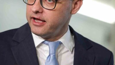 Polonya’da organize suç örgütü üyeliği ve yolsuzluk dahil 19 ayrı