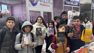 Pursaklar’da 4’üncü Kitap Günleri başladı. Pursaklar Belediye Başkanı Ertuğrul Çetin,