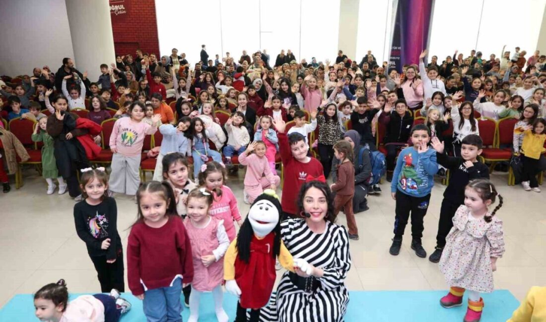 Pursaklar’da bu yıl 4’üncüsü düzenlenen ve kültür ve edebiyat dünyasını