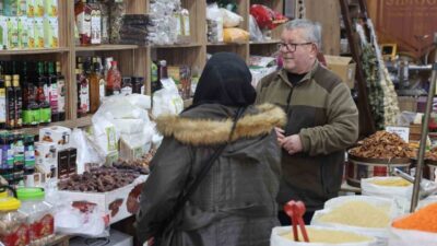 KIRŞEHİR (İHA) – Kırşehir’de aktarlar, geçen yıl Ramazan ayına göre