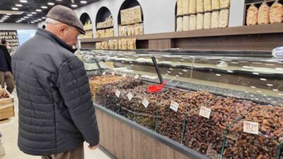 Samsun’da kilosu 90 TL’den başlayıp 600 TL’ye kadar çıkan hurmalara