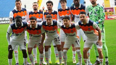 RAMS Başakşehir, Eyüpspor’u 2-1’lık skorla mağlup ederek Süper Lig’deki yenilmezlik