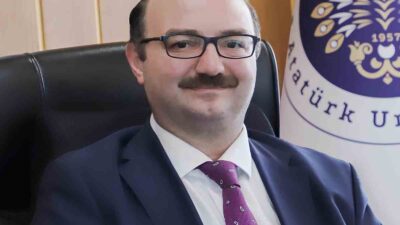 Atatürk Üniversitesi Rektörü Prof. Dr. Ahmet Hacımüftüoğlu, 11 ayın sultanı,