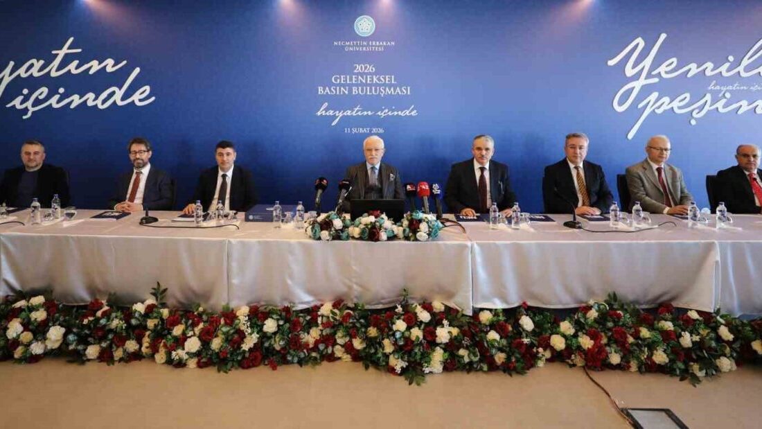 Necmettin Erbakan Üniversitesi (NEÜ) Rektörü Prof. Dr. Cem Zorlu, her