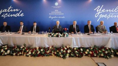 Necmettin Erbakan Üniversitesi (NEÜ) Rektörü Prof. Dr. Cem Zorlu, her