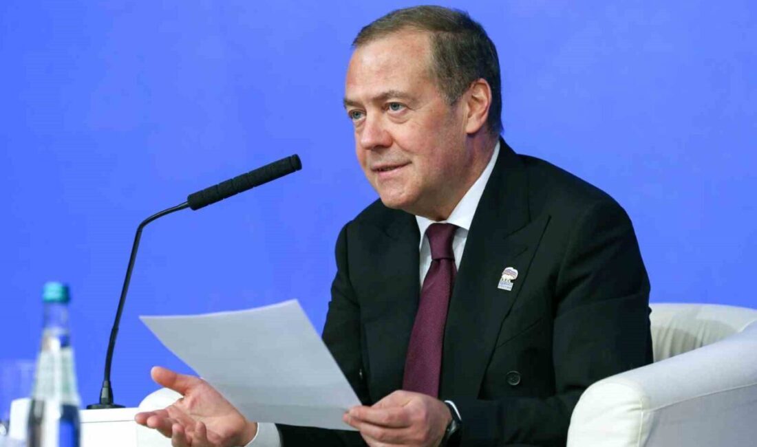 Rusya Güvenlik Konseyi Başkan Yardımcısı ve eski Devlet Başkanı Dmitry