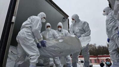 Rusya, Ukrayna’ya bin askerin cenazesini iade etti. Rusya ve Ukrayna,