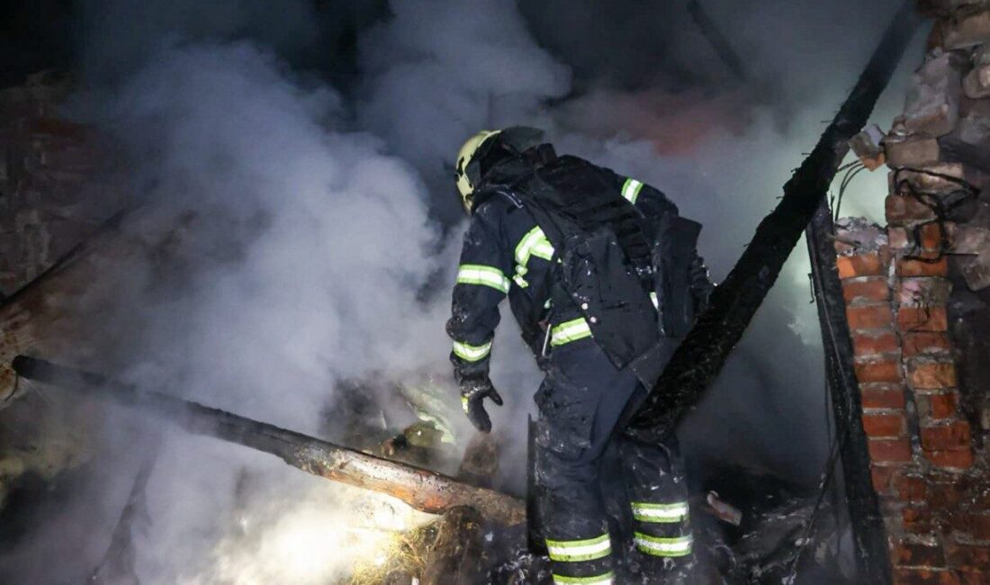 Rusya’nın Ukrayna’ya bağlı Harkov bölgesindeki Bohodukhiv şehrinde düzenlediği insansız hava