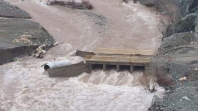 Adıyaman’ın Sincik ilçesinde etkili olan kuvvetli sağanak yağış, günlük yaşamı