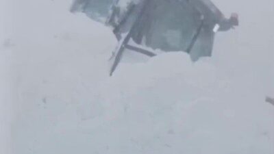 Ardahan-Artvin kara yolunun 2 bin 540 rakımlı Sahara Geçidi’nde sabah