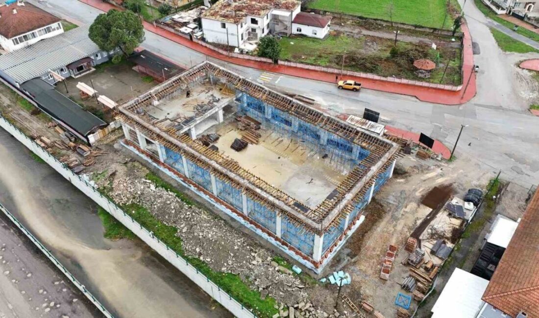 Sakarya Büyükşehir Belediyesi tarafından Erenler, Adapazarı ve Kaynarca ilçelerinde inşa