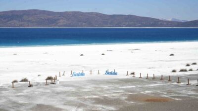 Burdur’un Yeşilova ilçesinde bulunan ve turkuaz rengiyle “Türkiye’nin Maldivleri” olarak