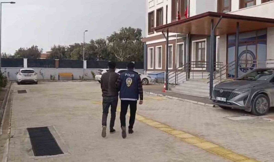 Hatay’ın Samandağ ilçesinde, haklarında kesinleşmiş hapis cezası bulunan şahıslara yönelik