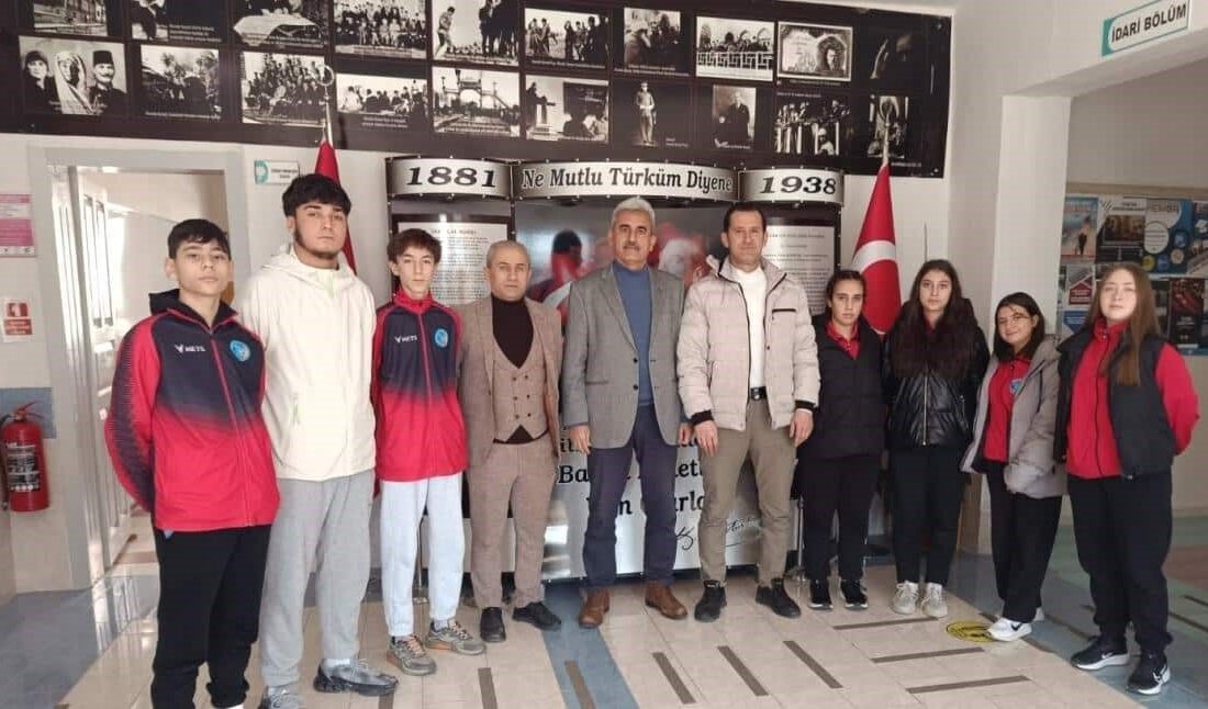 Pazarlar Spor Lisesi, Okul Sporları Kütahya Taekwondo müsabakalarına 5 sporcu