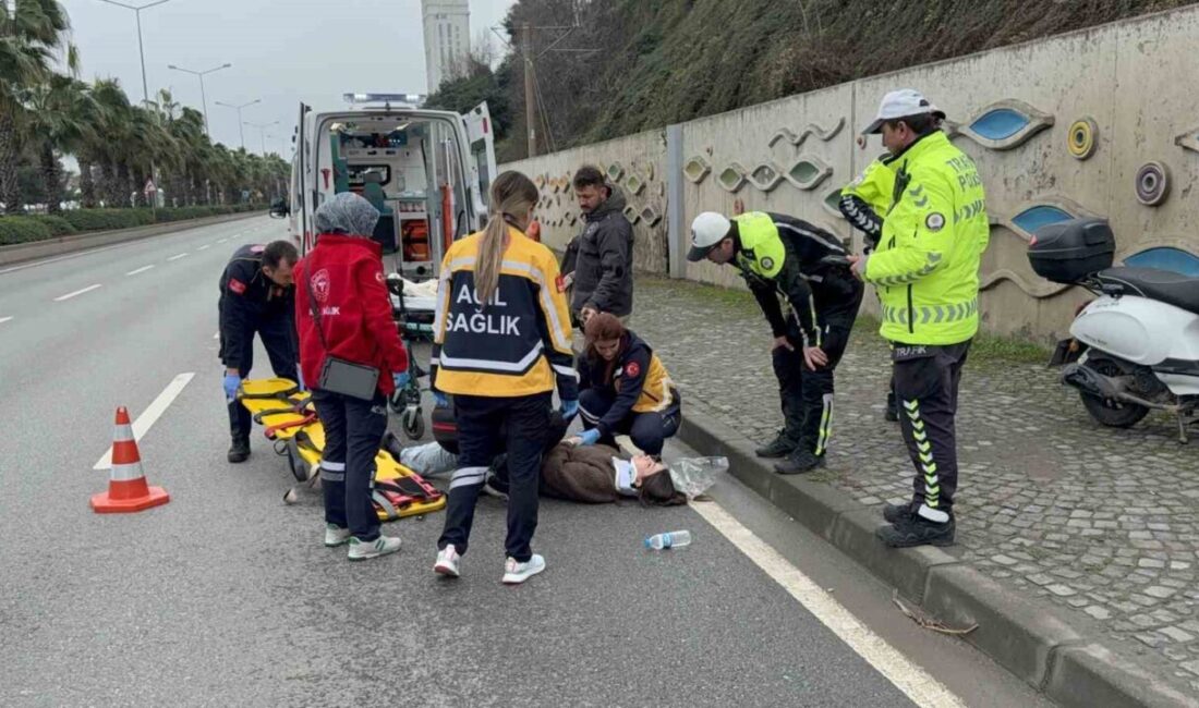 Samsun’da otomobil ile motosikletin çarpışması sonucu meydana gelen trafik kazasında