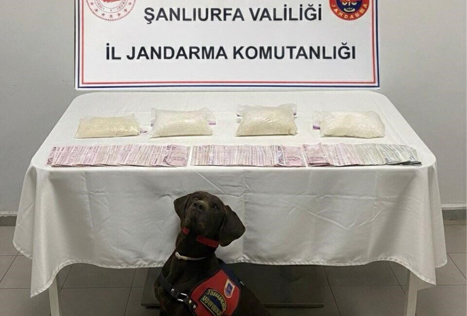 Şanlıurfa’da 4 kilogram uyuşturucu madde ele geçirildi, 3 şüpheli gözaltına