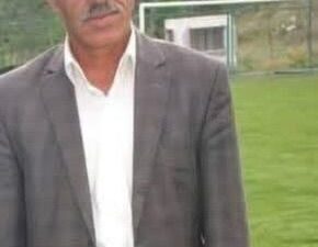 Afyonkarahisar’da kontrolden çıkarak şarampole devrilen ve hurdaya dönen ticari taksinin