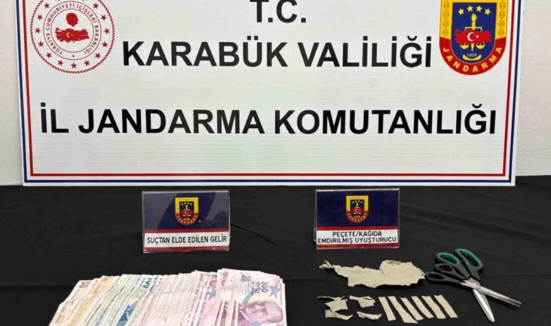 Karabük’te jandarma ekiplerince düzenlenen uyuşturucu operasyonlarında, şarj aletinin içerisine gizlenmiş