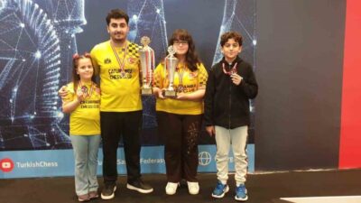 Satranç Şampiyonası’na katılan Elazığlı sporcular, önemli dereceler elde ederek milli
