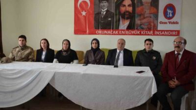 Erzurum’da vatani görevini yaptığı sırada çatıdan kopan buz parçasının başına