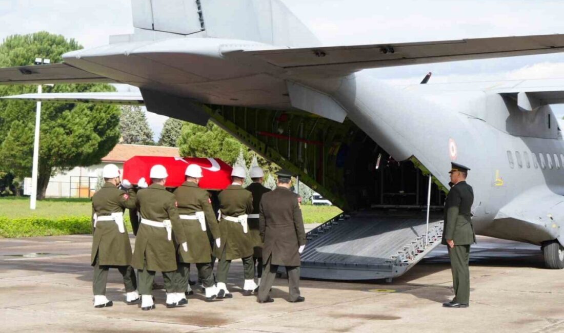 Balıkesir’de gece saatlerinde F-16 savaş uçağının düşmesi sonucu şehit olan