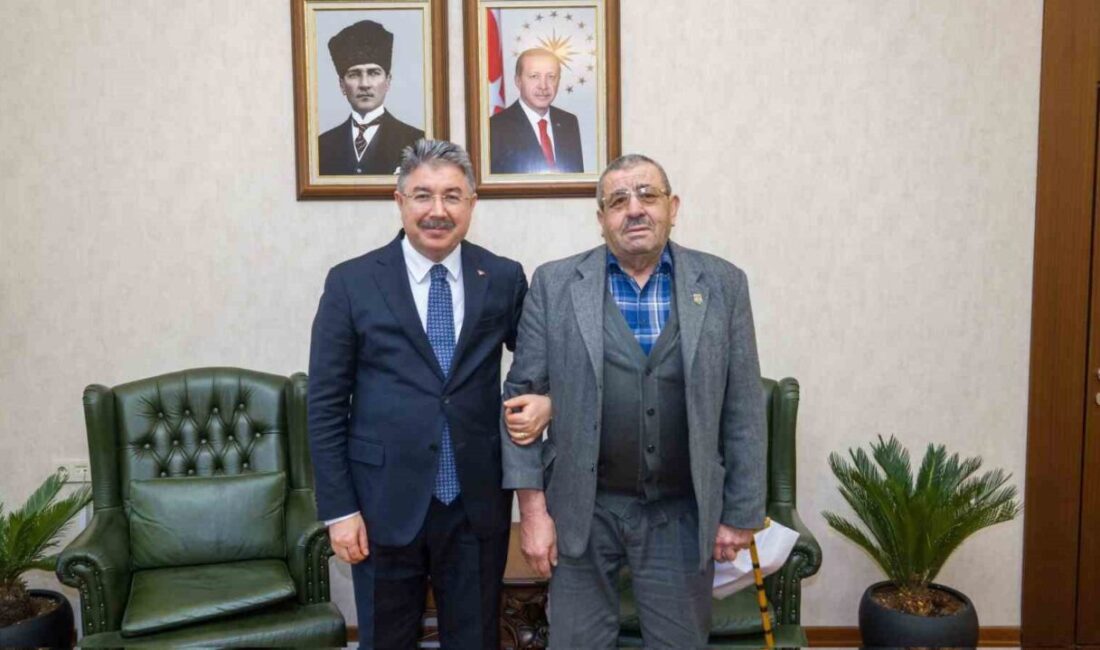 Eskişehir’de şehit ve gazi aileleri, Vali Dr. Erdinç Yılmaz’ı makamında