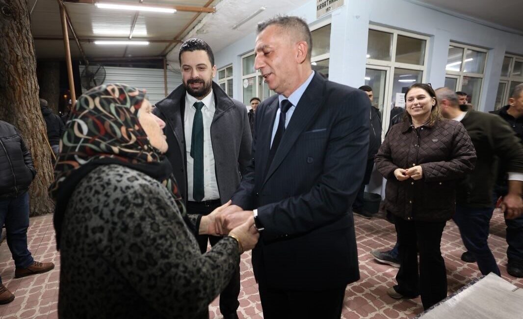 Şehzadeler Belediye Başkanı Hakan Şimşek, CHP Şehzadeler İlçe Başkanı Mert
