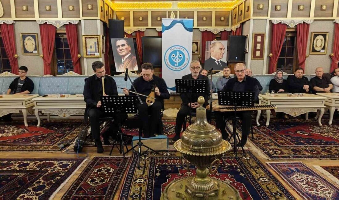 Manisa’nın Şehzadeler ilçesinde kurulan Musaffa Türk Tasavvuf Musikisi Topluluğu, düzenlediği