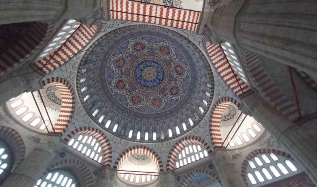 Mimar Sinan’ın “ustalık eserim” olarak nitelendirdiği Selimiye Camii’nde restorasyon çalışmaları