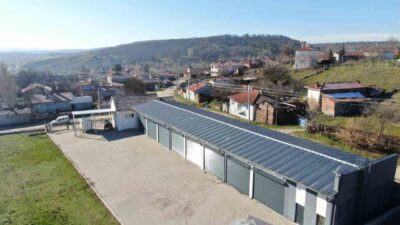 İnönü Belediyesi, Erenköy ve Kümbet Akpınar Sosyal Tesisleri’ni kepenk sistemiyle