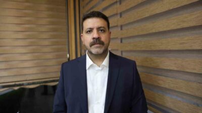 Diyarbakırlı iş adamı Mehmet Bozkuş, Vali Murat Zorluoğlu ile birlikte