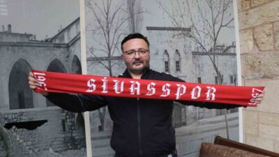 Sevgililer gününde gerçek aşkım dediği Sivasspor için uçağa atlayıp Sivas’a