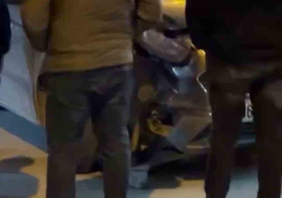 Siirt’te iki otomobilin kafa kafaya çarpışması sonucu meydana gelen trafik