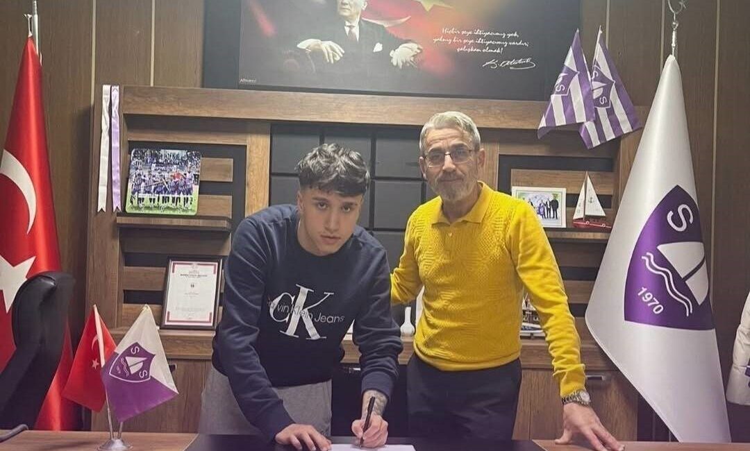 Sinopspor, kadro güçlendirme çalışmaları kapsamında kaleci bölgesine takviye yaparak, genç