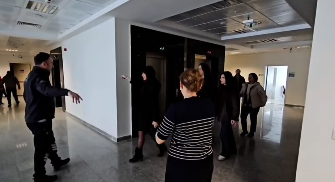 Sinop İl Sağlık Müdürlüğü’nde personelin afet hazırlığını ölçmek amacıyla yangın