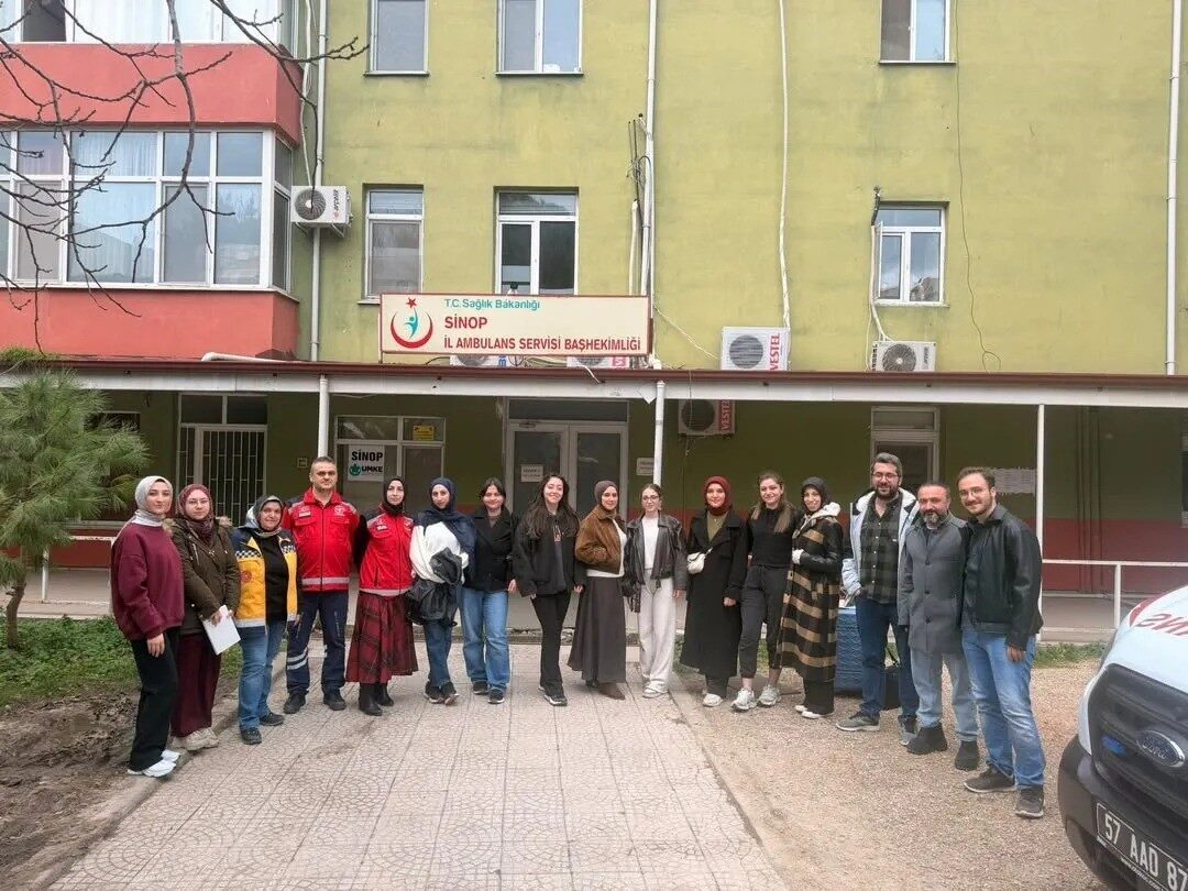 Sinop’ta yeni atanan sağlık personeline yönelik Çocuklarda İleri Yaşam Desteği