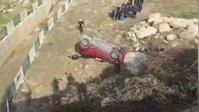 Şırnak-Cizre karayolunda kontrolden çıkan otomobil şarampole yuvarlandı. Kazada 1 kişi