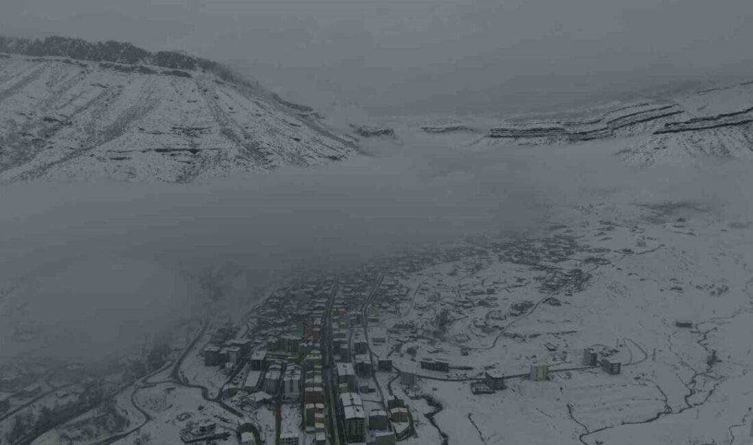 Kuzey Irak’ın sıfır noktasında bulunan Hakkari’nin Derecik ilçesi ve sınır